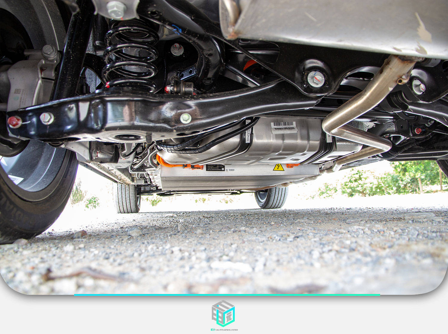 能当汽车开的电动车型,可以当货车的电车