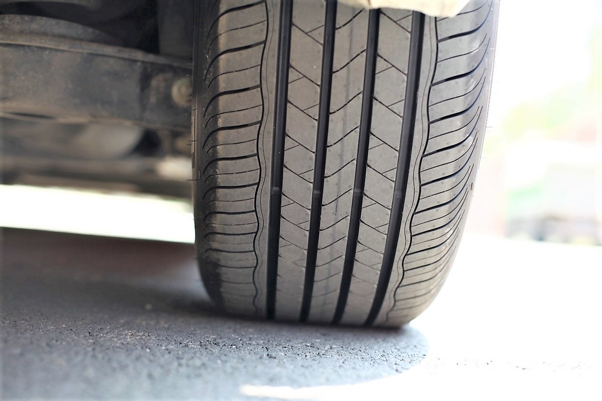 固特异鹰驰大众cc,固特异安乘三代与御乘二代