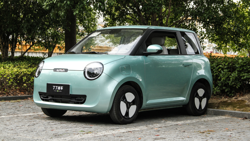 长安lumin和宏光mini麋鹿测试,长安lumin和五菱宏光mini空间