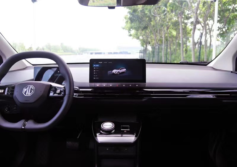 上汽MGMULAN上市它与比亚迪海豚到底谁更值得买？