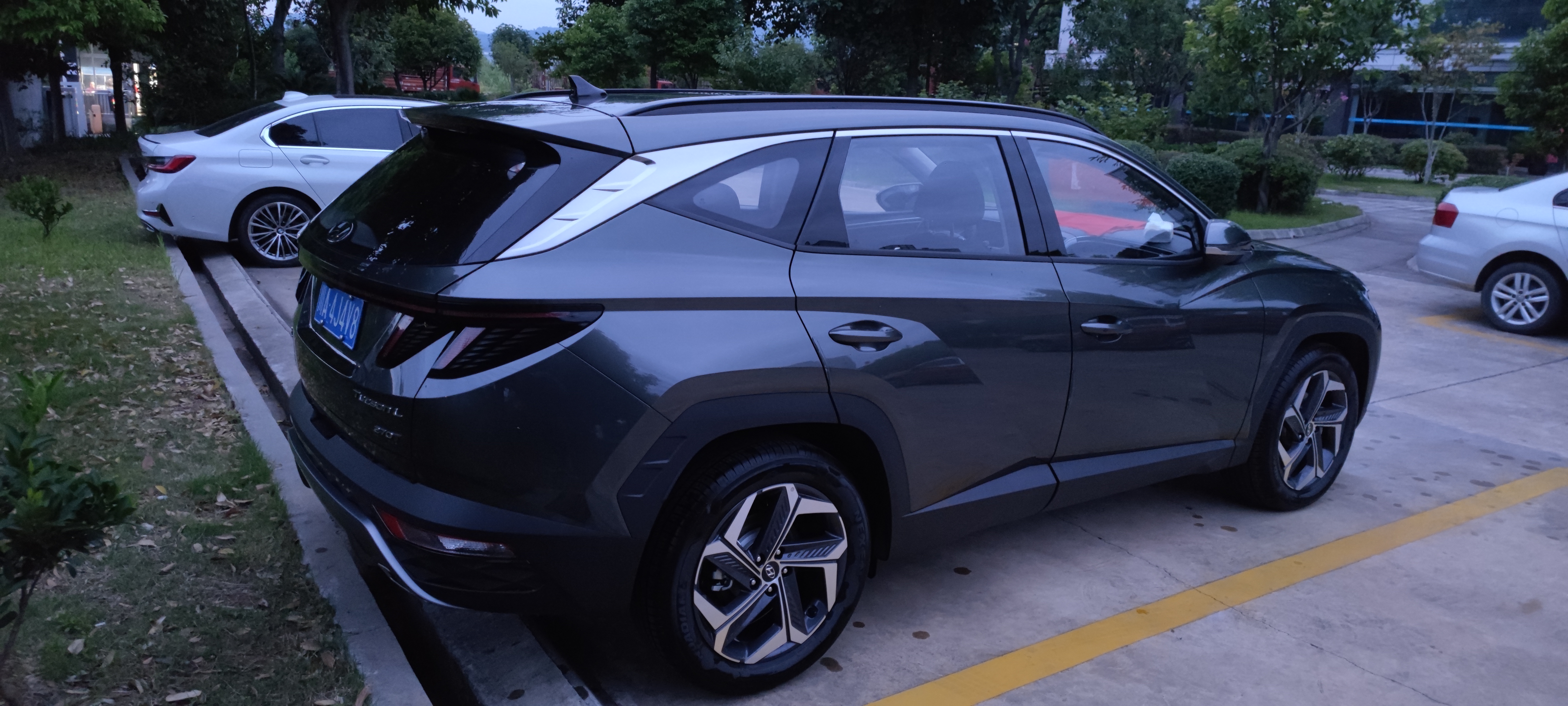 成都封控，无聊的我第一次把它（第五代途胜L）洗了