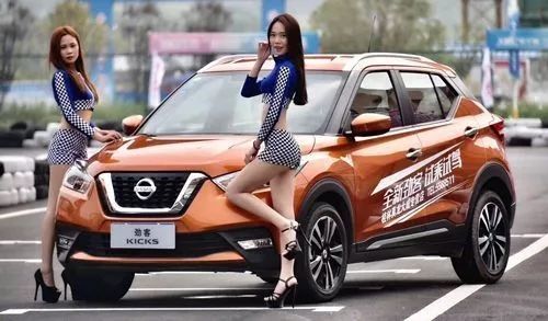 日产大放血，从12万跌至7万多，媲美XRV直降4万，与国产车对着干