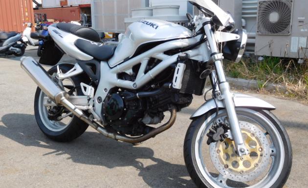 sv400铃木老款,铃木小gsr400复古