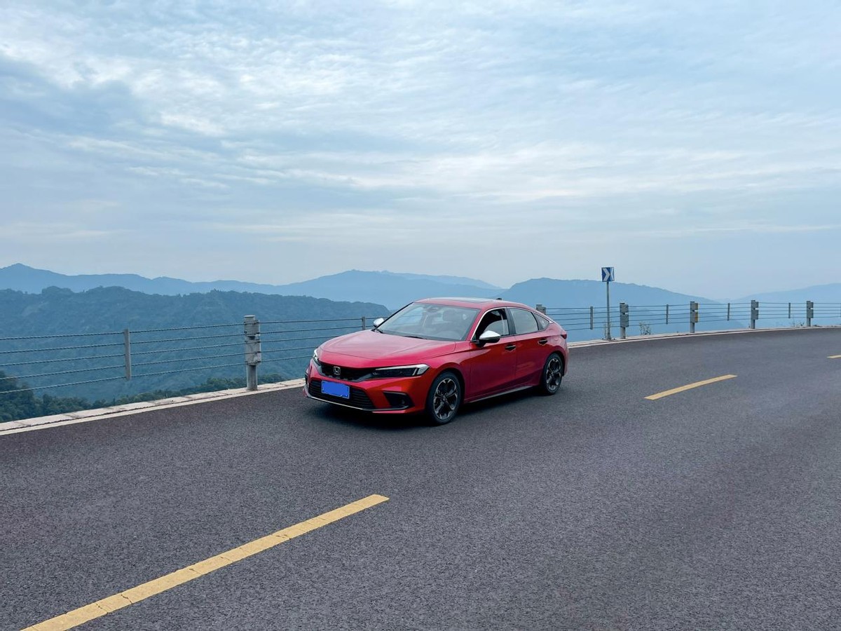 两厢思域2023款混动体验,混动思域2023款试驾评测