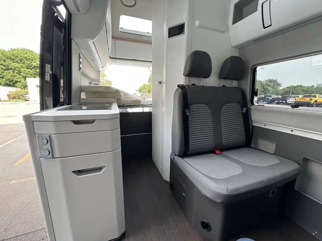 加利福尼亚格兰德越野房车,大众加州格兰德四驱版房车旅行