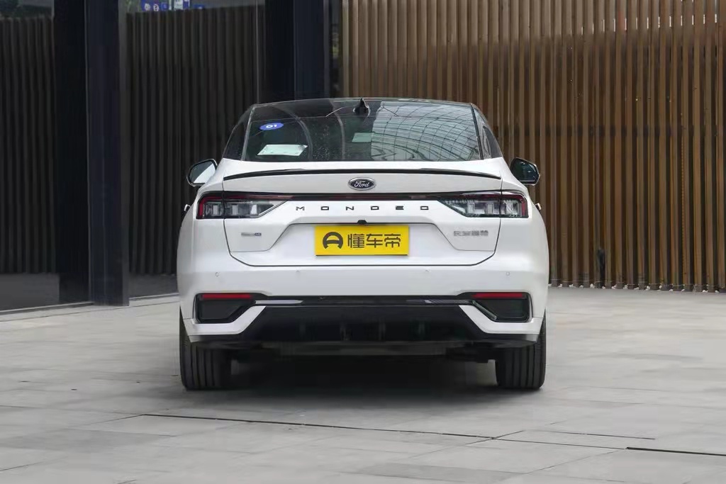 新款蒙迪欧上市售价17.98万元,新福特蒙迪欧预售价15.98万起