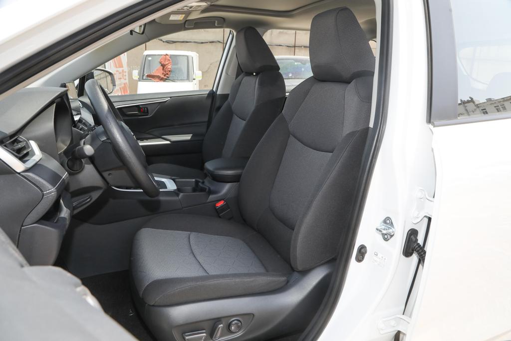 丰田荣放rav4下车后自动锁车,丰田rav4荣放油电混动