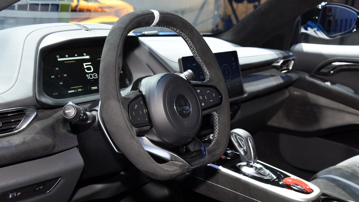 路特斯emira3.5tv6极速,路特斯硬顶敞篷超跑