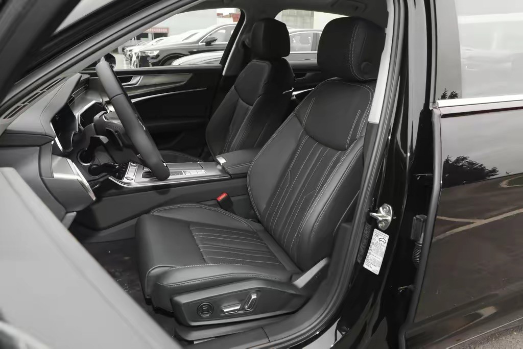 奥迪a6l最新报价2.0t,奥迪a6l45quattro和55quattro区别