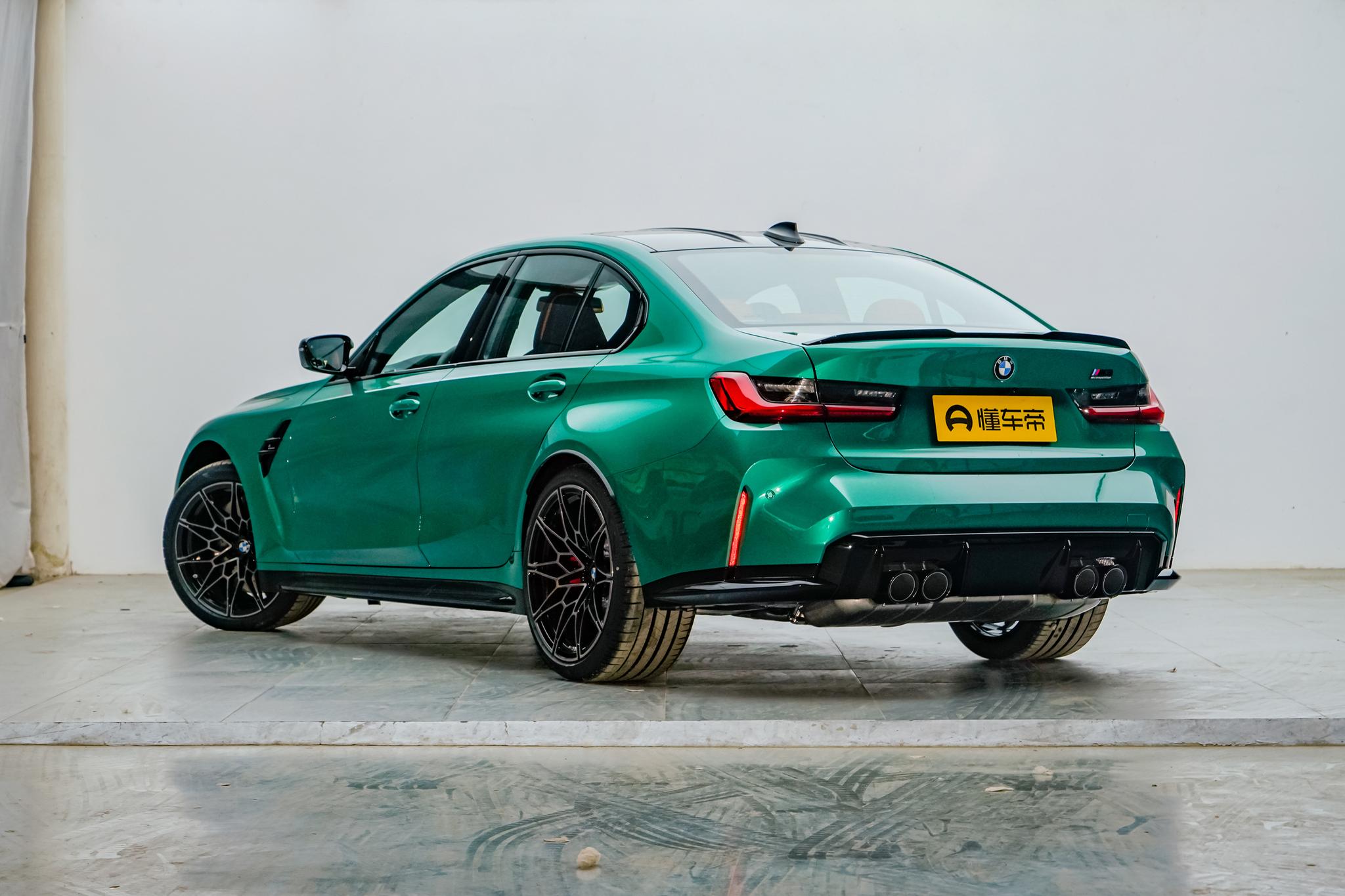 宝马m3和3系底盘一样吗,宝马m3一年养车费多少钱