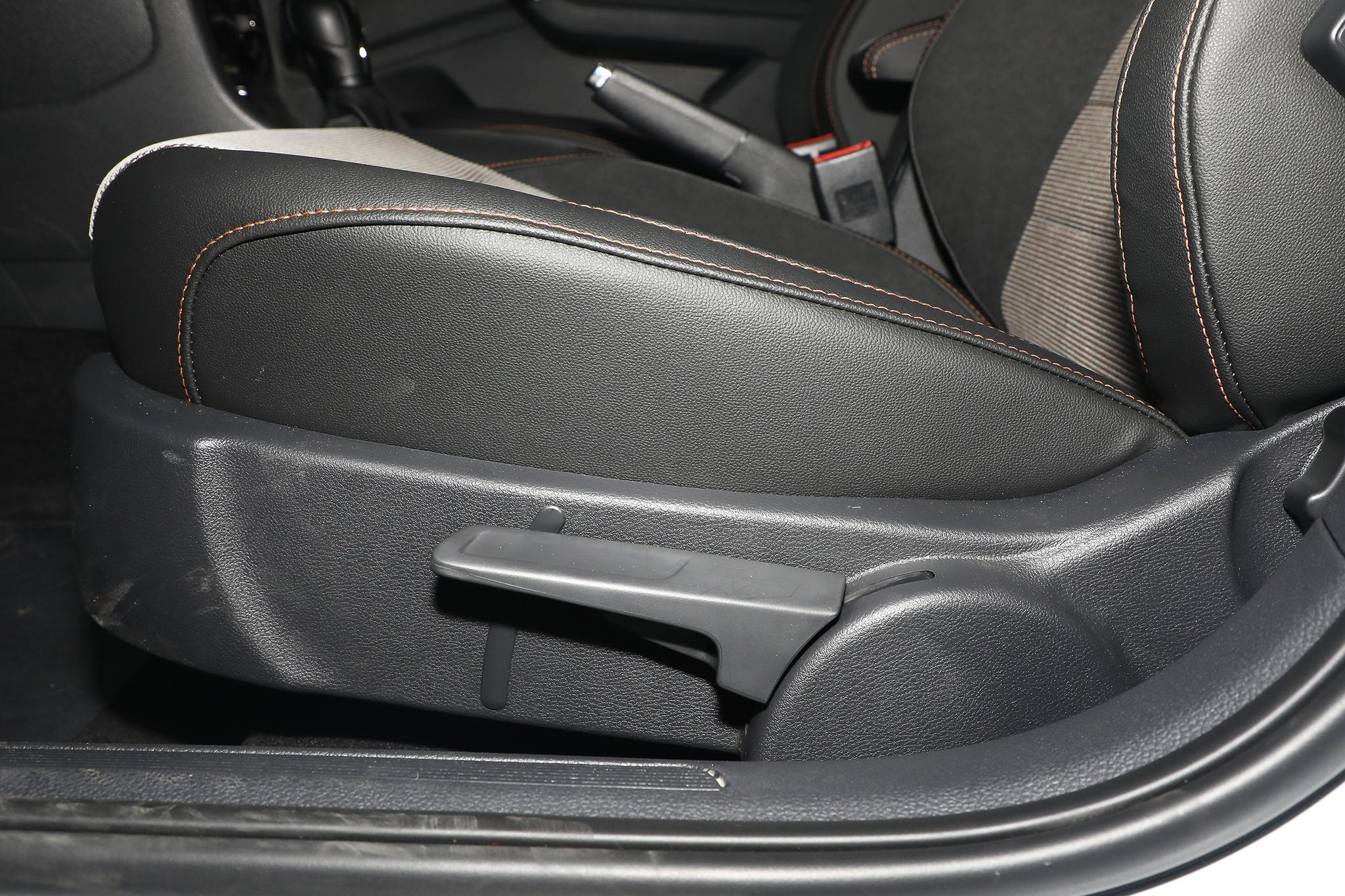 c-trek蔚领驾驶感受,旅行车不如轿车大气