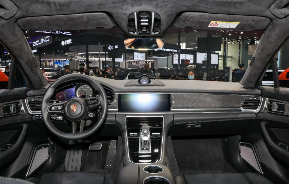 男人的梦想之车奥迪,男人的梦想之车奔驰