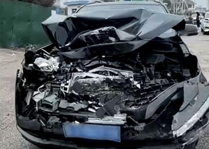 汽车维修店修复保险杠出问题,保险杠怎么维修