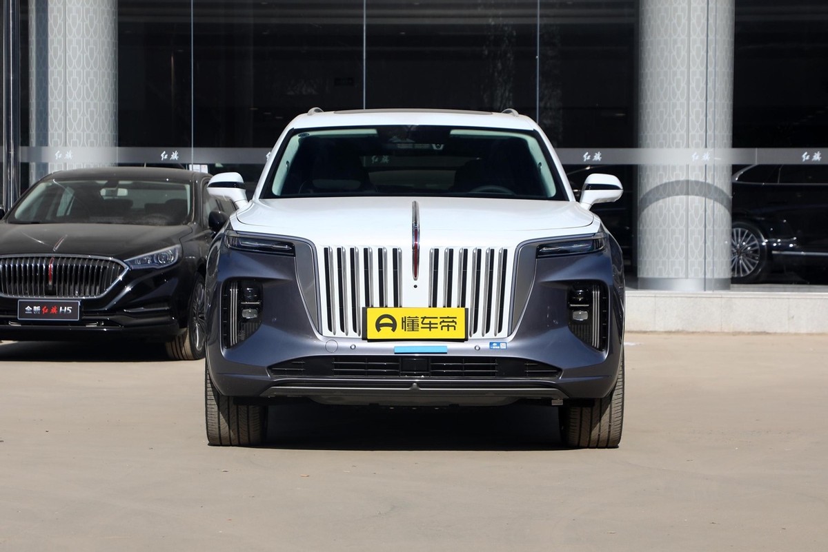 最高售价77.98万元实拍红旗e-hs9,红旗e-hs9霸气出场多少钱