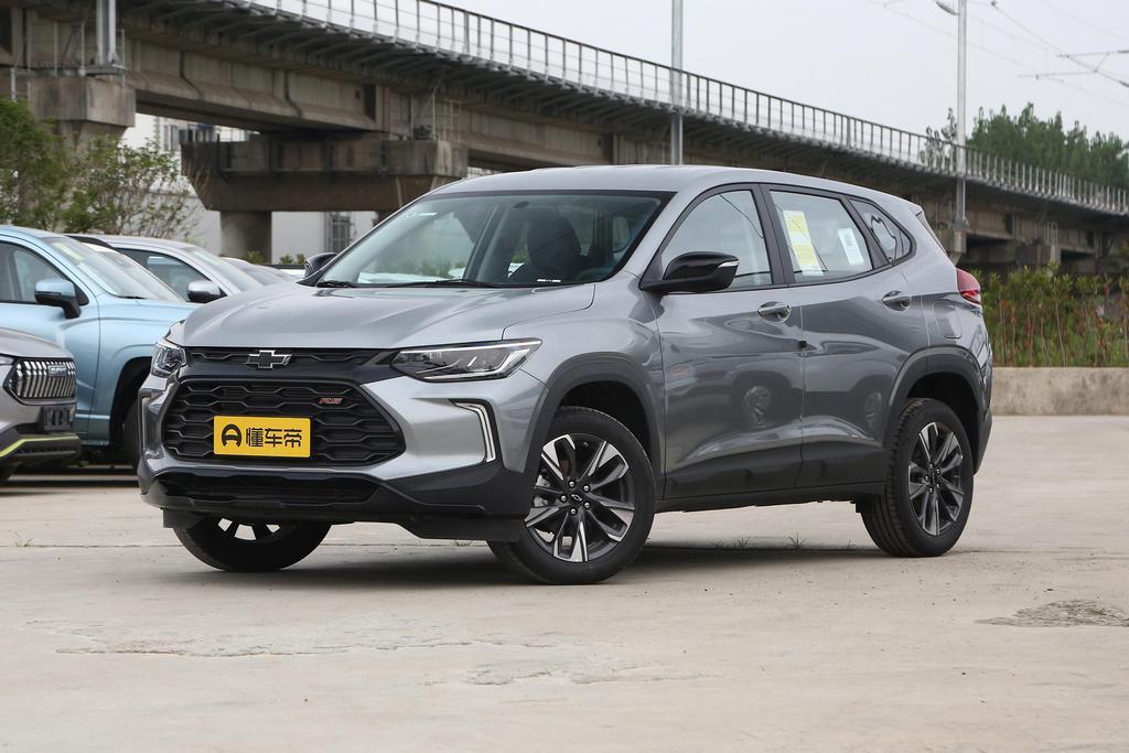 雪佛兰创酷大灯灯泡更换视频,创酷拆大灯灯泡方法