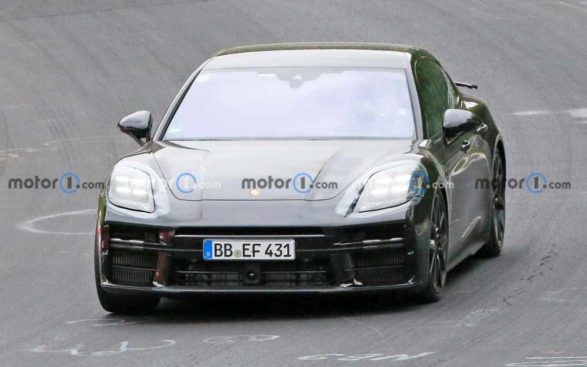 2024帕拉梅拉加长选装后落地价,保时捷帕拉梅拉四驱加长2024款