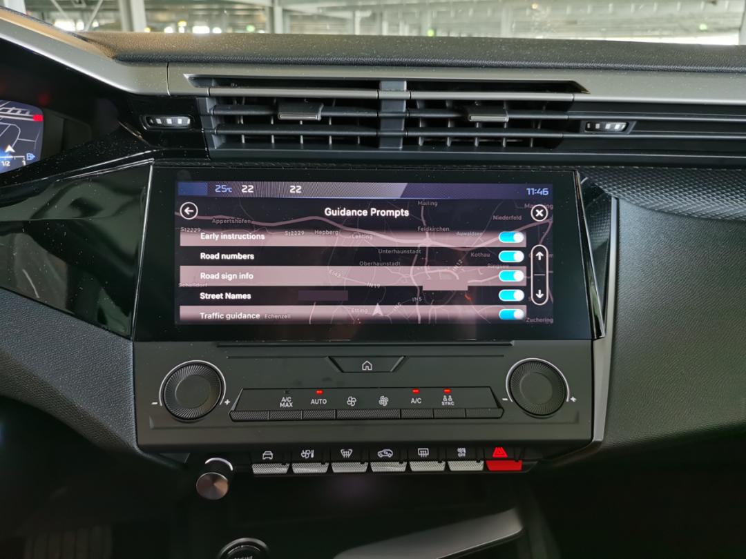 海外2008年标致308,2022款标致308第一视角试驾