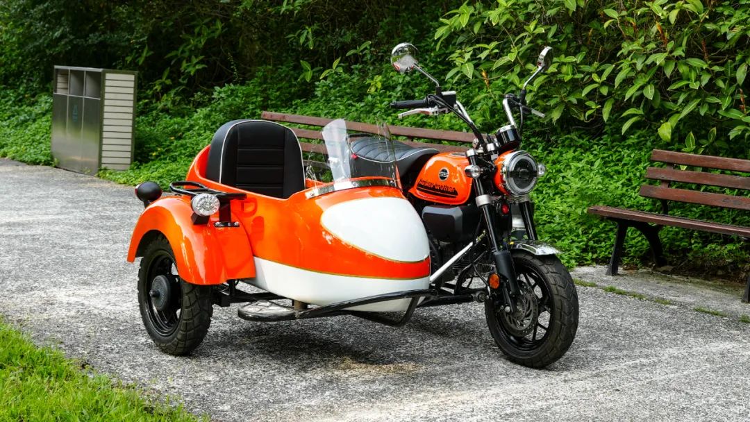 16800元!轴传动的精致小侉子,现代小铃童150迷你边三轮上市