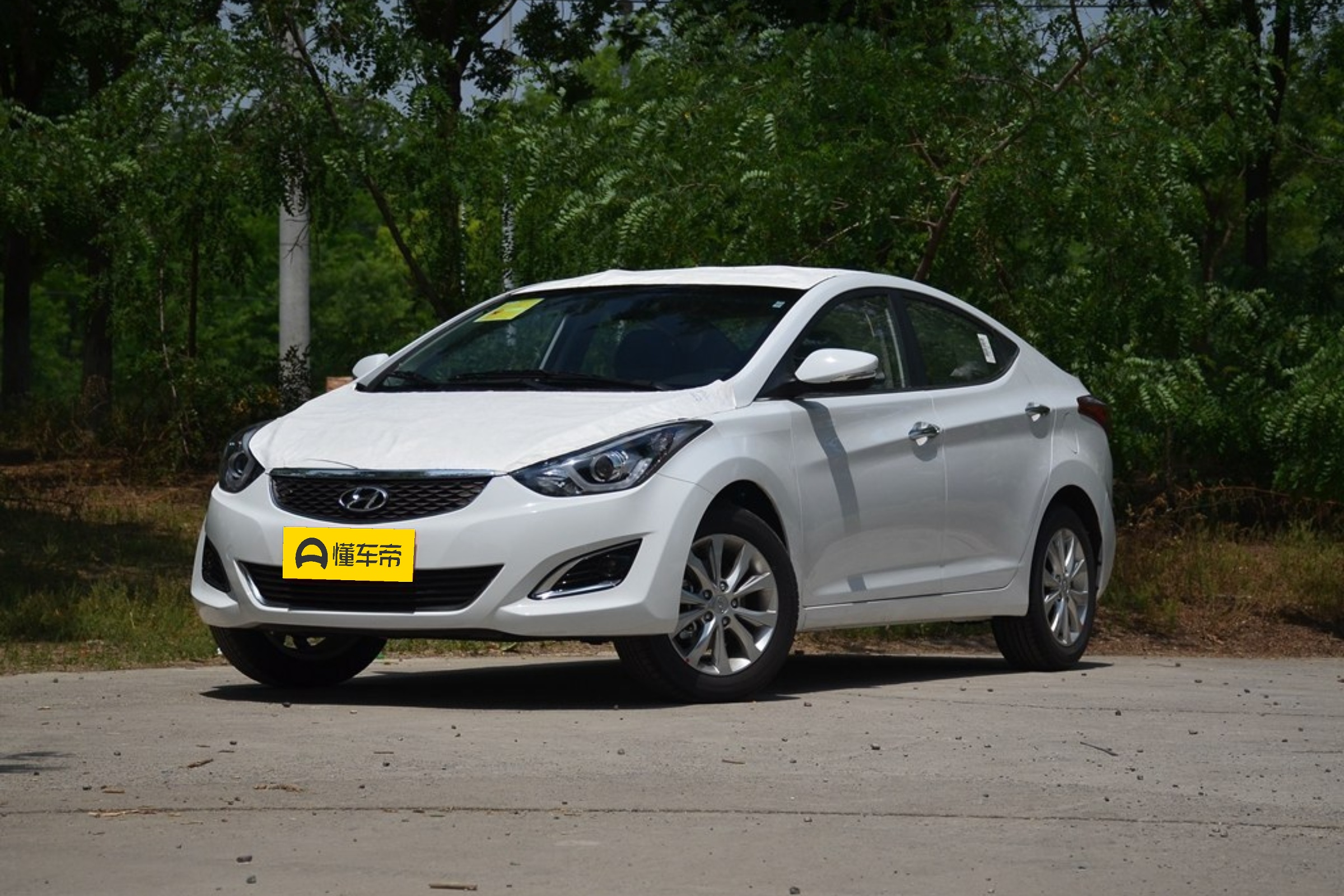 朗动和轩逸哪个动力强,14代轩逸和朗逸哪个动力好