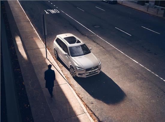 沃尔沃xc90t8混动版落地价多少,沃尔沃xc90t8混动深圳上绿牌