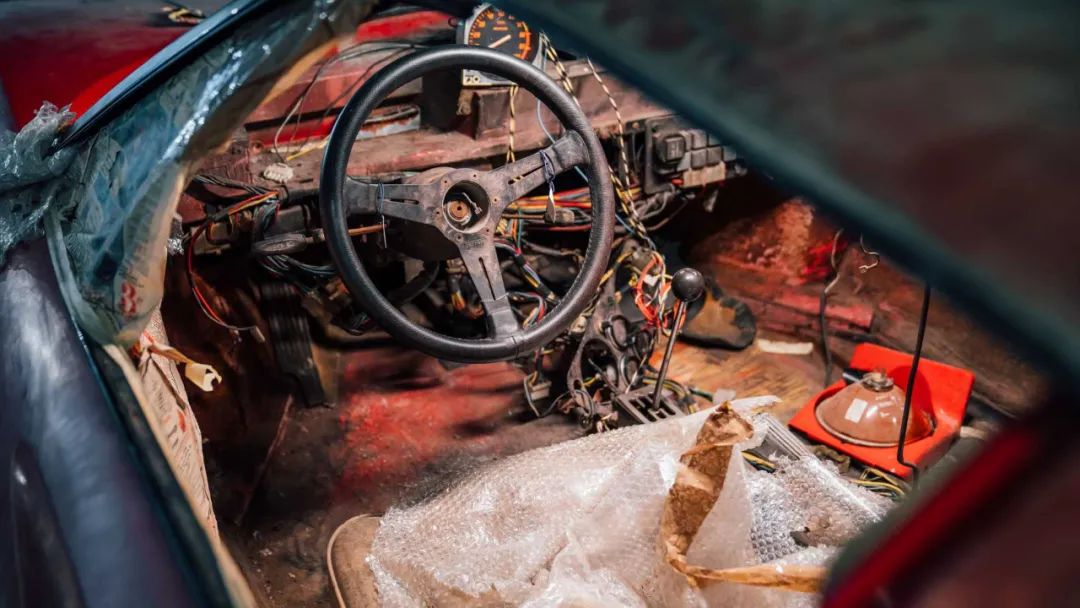 22年法拉利最便宜的车,经典法拉利老款308