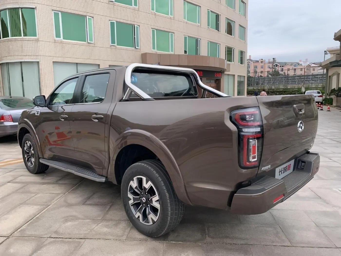 长城炮商用版跟同级别皮卡车对比,全新长城炮高端皮卡路试