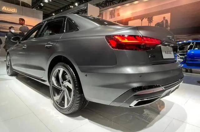 宝马3系奥迪a4l舒适性,23款奥迪a4l舒适进入反应慢