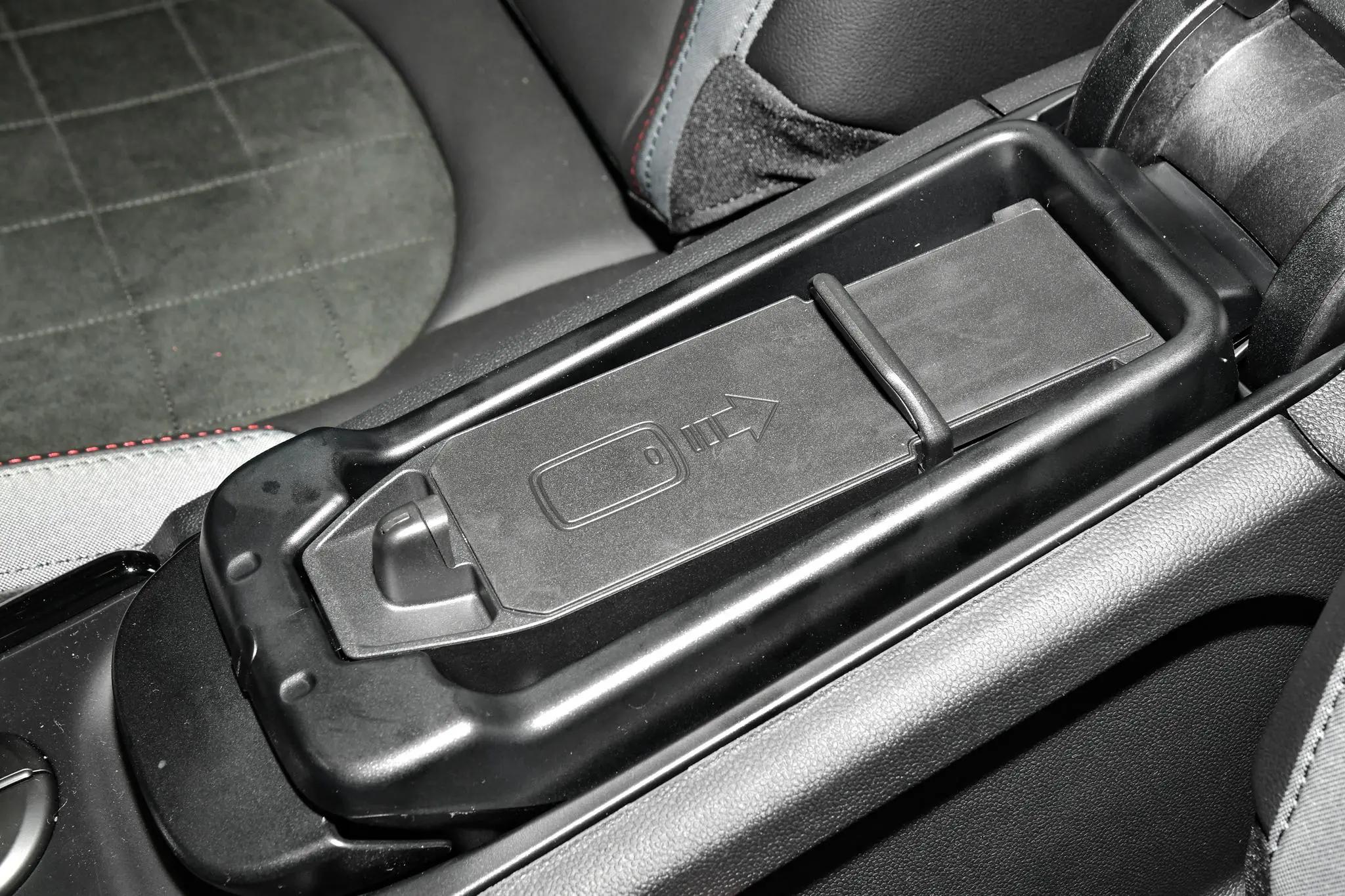 clubman2.0t值得买吗,2.0tclubman