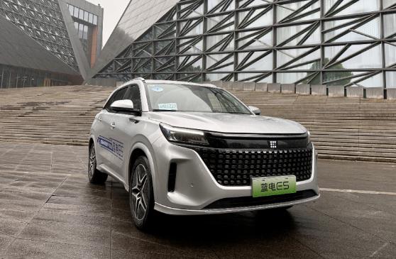 蓝电e5混动测评,蓝电e5试驾体验