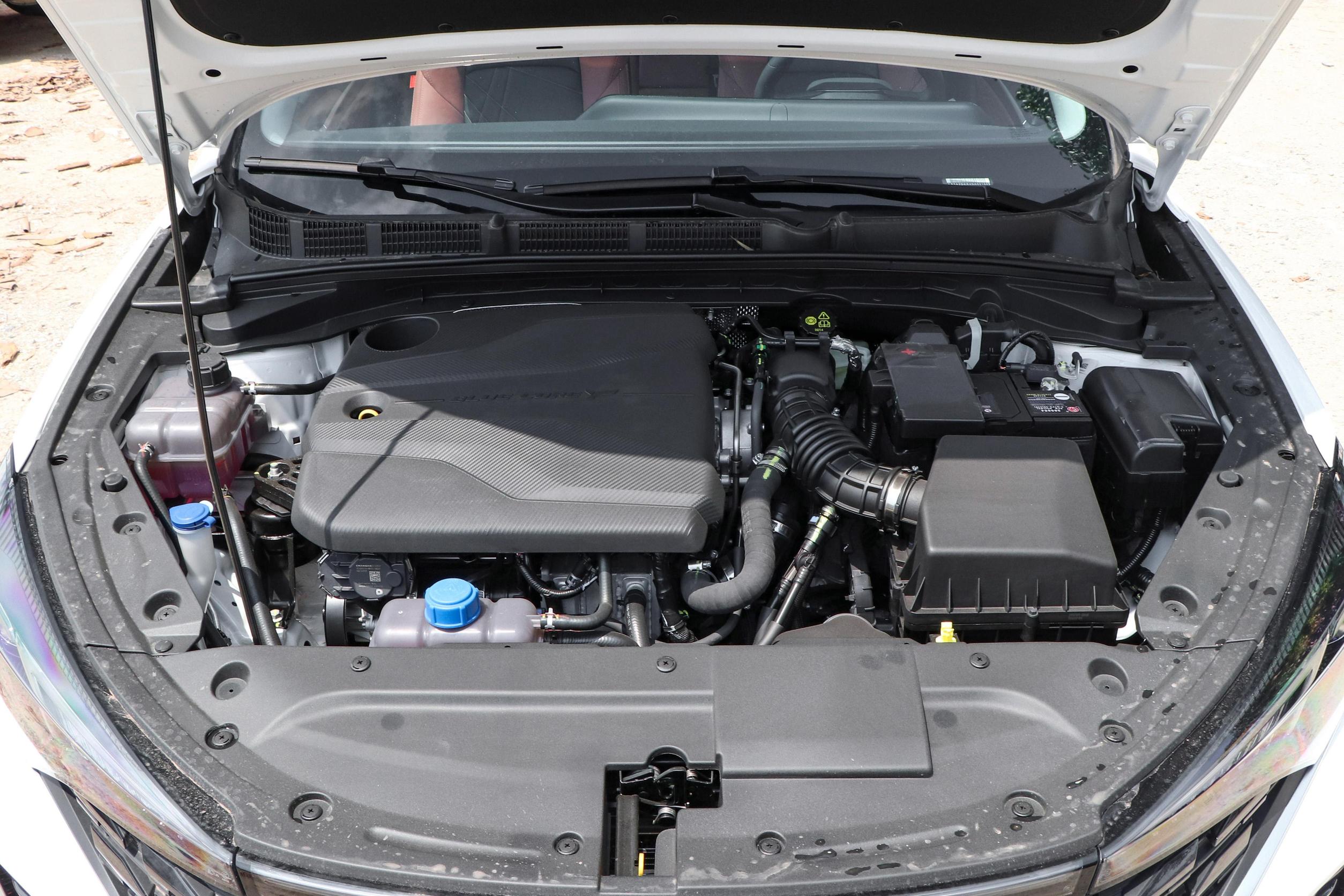 省油性价比高10万左右的家用轿车,省油轿车排行榜10万以内