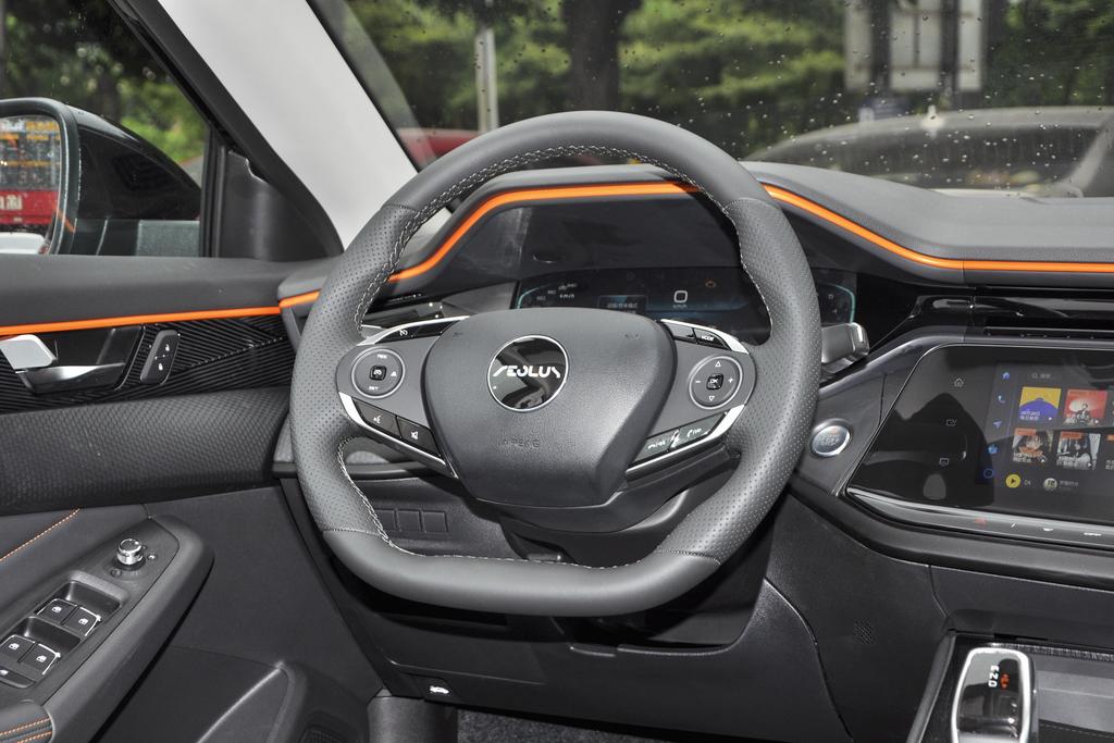 机甲战车暗夜奕炫max多少钱,家用神车奕炫max来袭