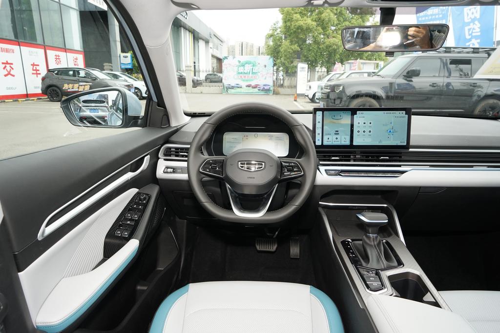 吉利帝豪第4代冠军版顶配车机,吉利帝豪第四代旗舰版仪表