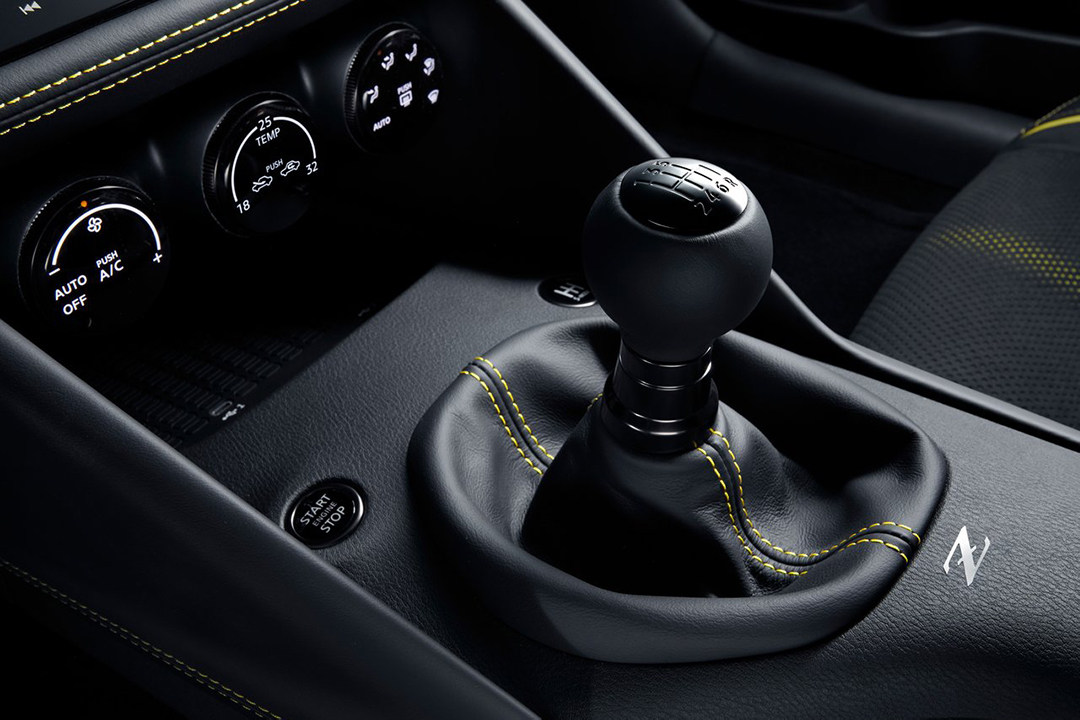 战神gtr自动挡最新款,gtr战神v6双涡轮增压