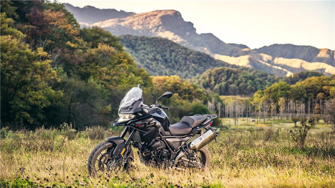 摩旅选哪一款摩托车比较合适,去摩旅哪个品牌的摩托车比较稳定
