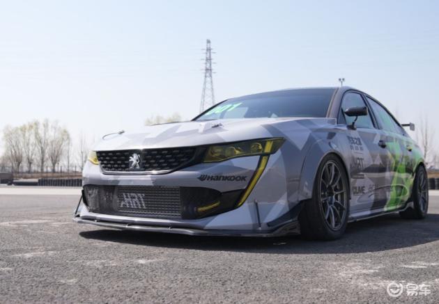 入门即高配，法系车的“爷青回”