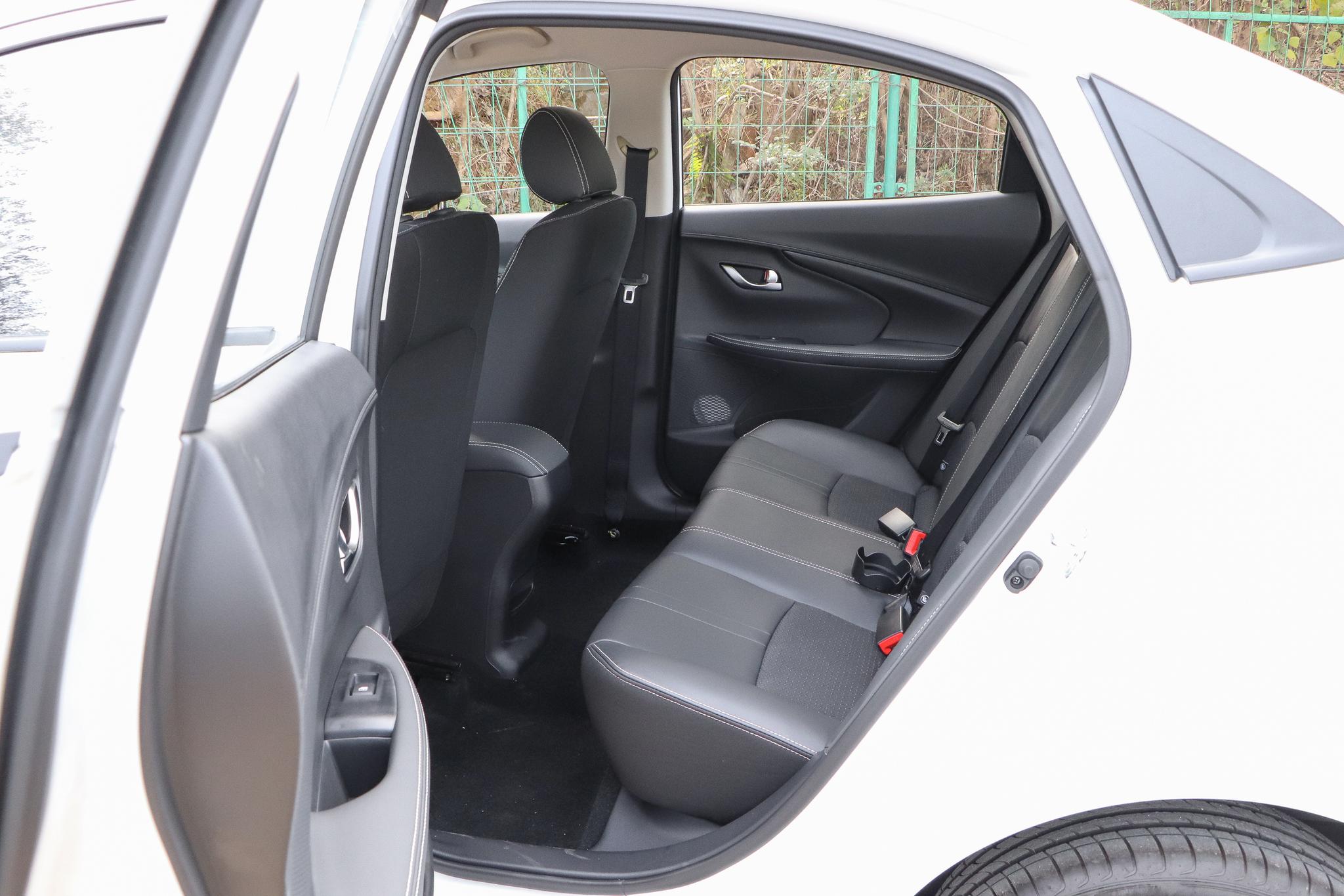 长安悦翔值得购买吗,长安悦翔怎么样值得购买吗