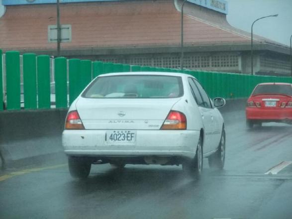 日产蓝鸟u13在1992年的价格,当年日产蓝鸟u13在1994年的价格