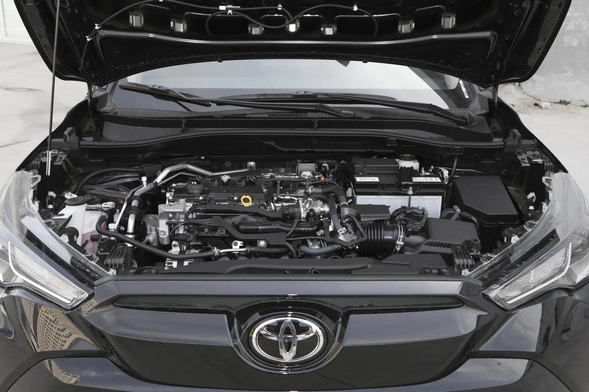 广汽丰田锋兰达2.0L领先版,广汽丰田锋兰达2.0领先版