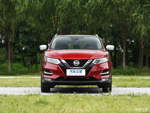 怎么判断汽车底漆露出来,汽车有个小点露了底漆会生锈吗