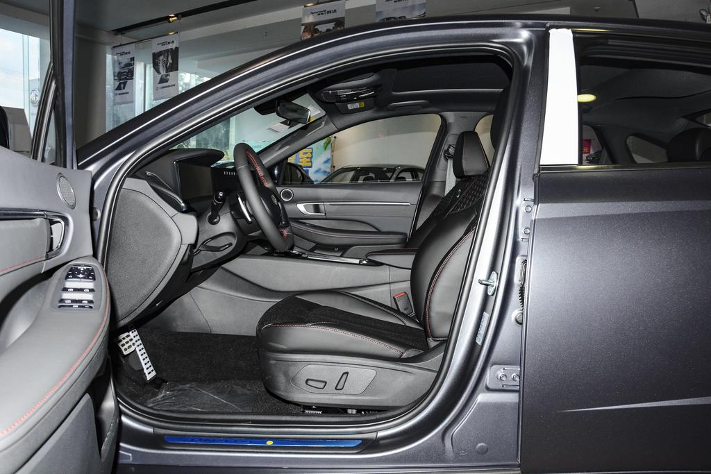 索纳塔现在购车暂无优惠,幸福有礼的优惠