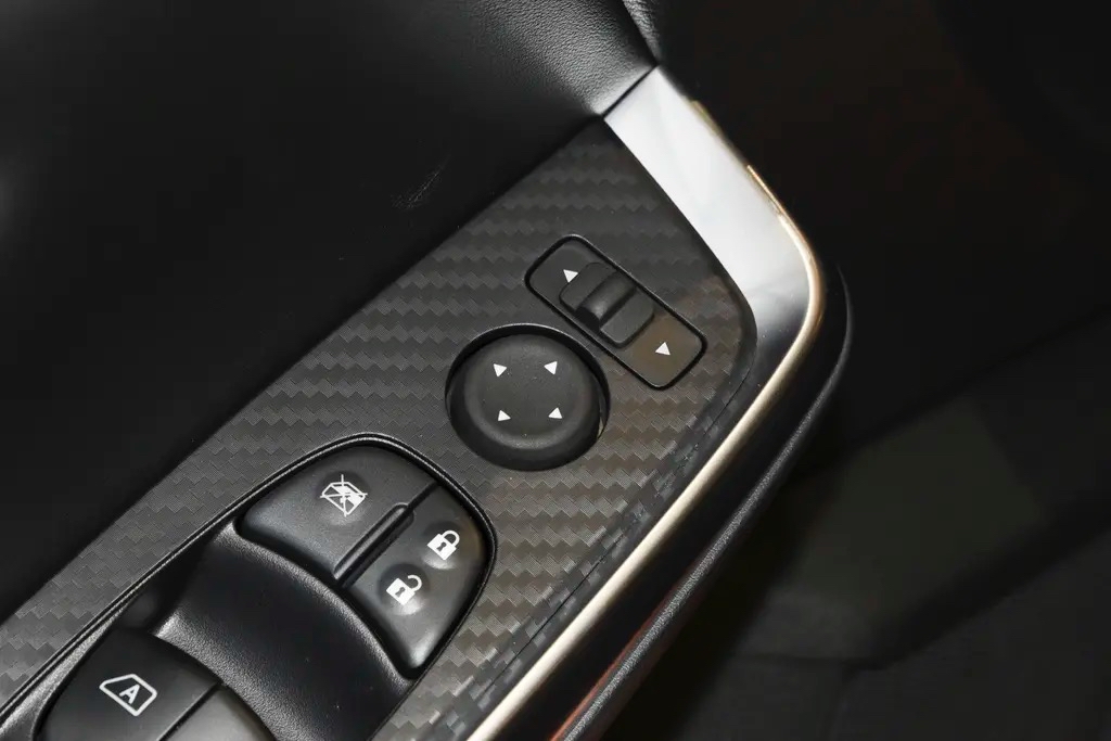 轩逸使用手册是用什么机油,日产轩逸使用手册图解