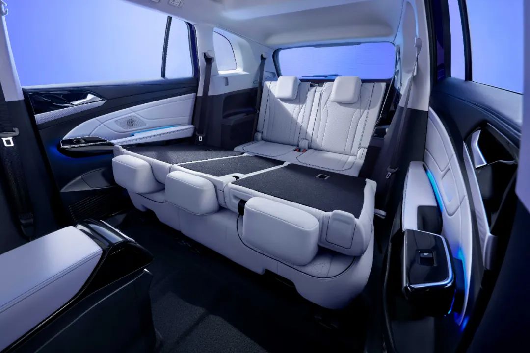 大众id6x贯穿尾灯多少钱,大众id6logo发光怎么打开