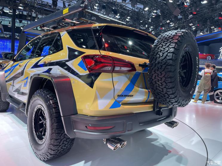 雪佛兰探界者外观改装最帅效果,改装黑武士雪佛兰探界者