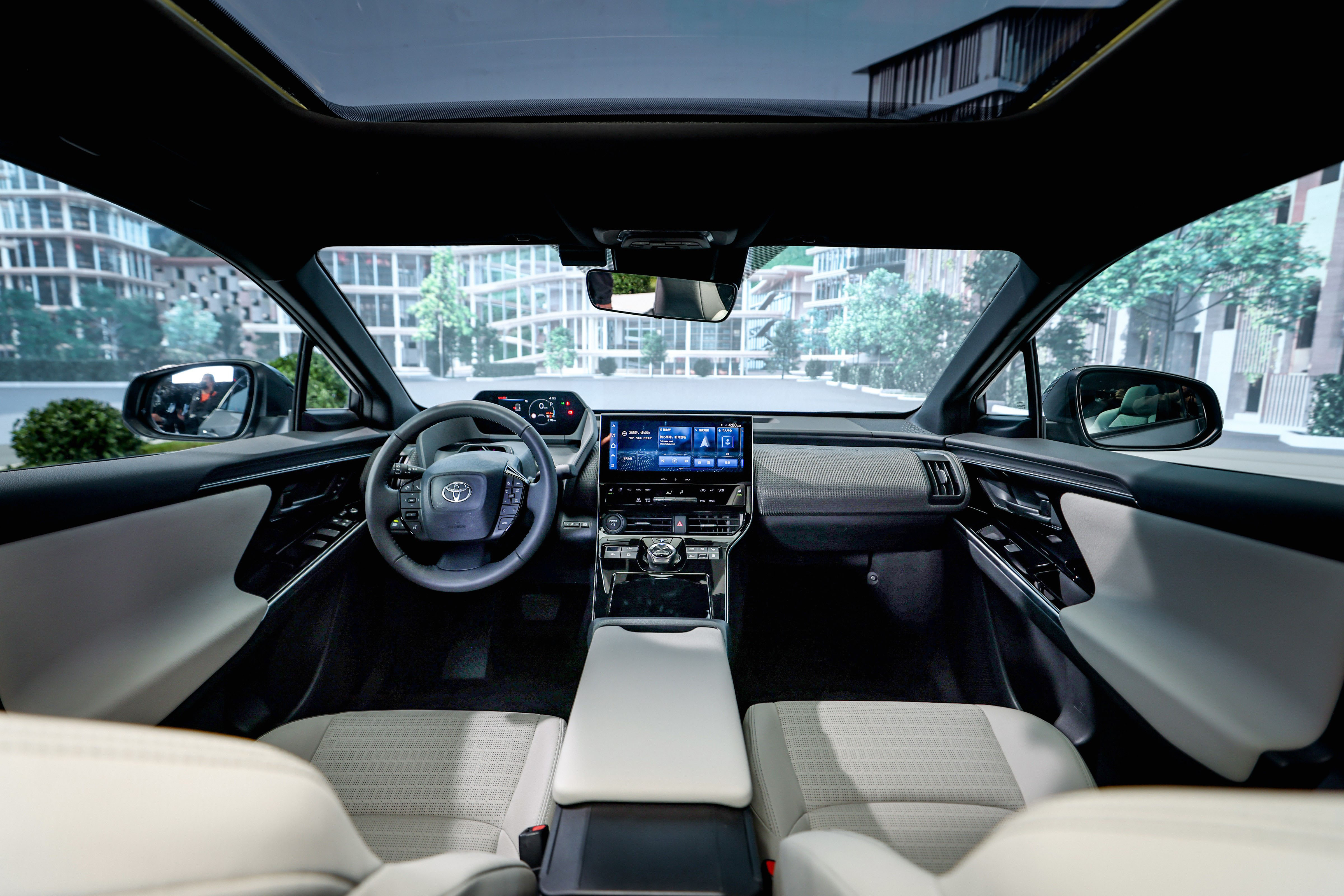 一汽丰田bz4x限时优惠6万元,一汽丰田bz4x纯享品鉴会