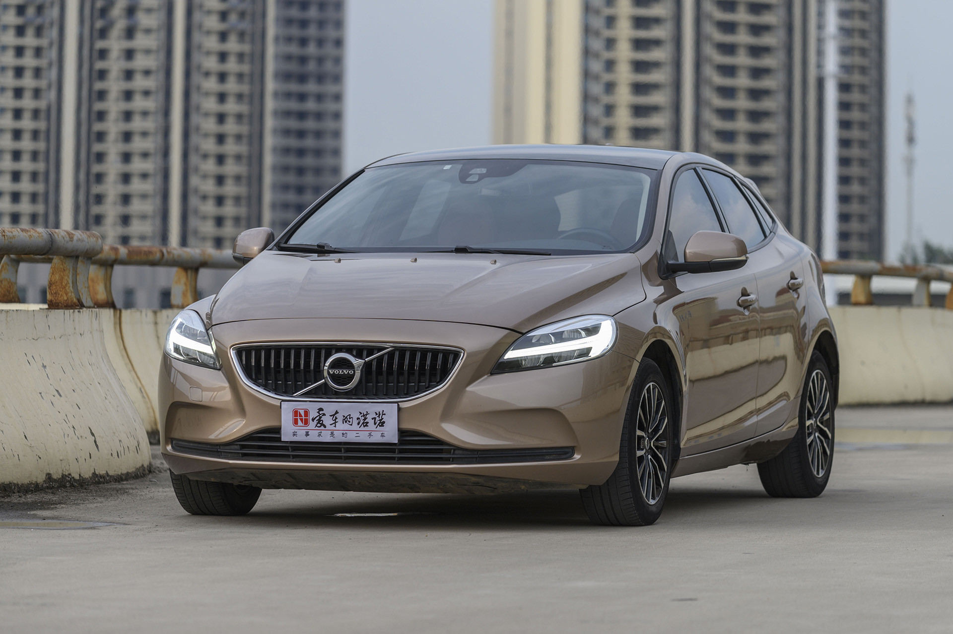 二手沃尔沃v40怎么选,v40沃尔沃二手多少钱