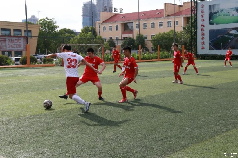 运动版的车有什么好处吗,路虎发现运动版跑长途稳定性