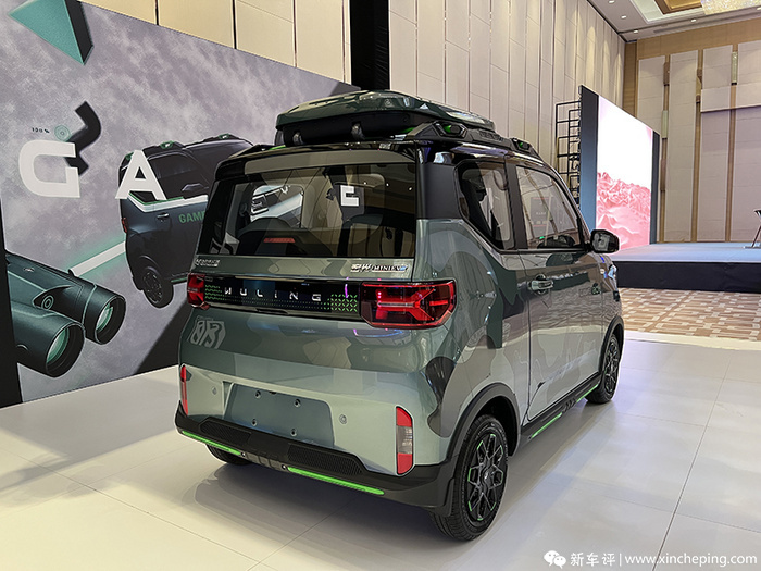 十万块的五菱miniev敞篷版值不值,买五菱miniev马卡龙版