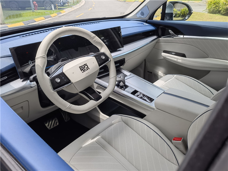 荣威哪款车最优惠,荣威两驱2.0自动旗舰版落地价