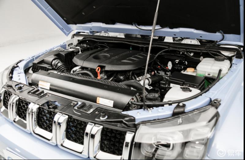 国产可家用可越野的硬派suv推荐,50万以上性价比高的硬派越野suv