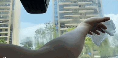 让车子“没有”挡风玻璃是什么体验？